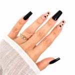 black-heart-long-square-press-on-nails