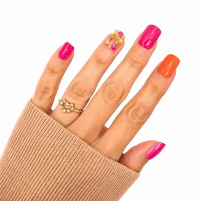 summer-floral-short-square-size-press-on-nails-on-hand
