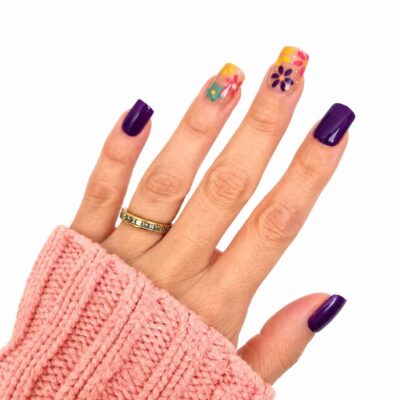vibrant-blue-floral-short-square-size-press-on-nails