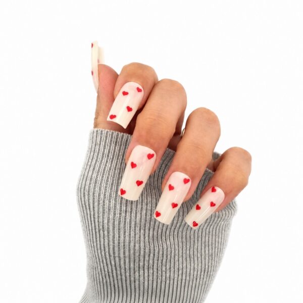 crimson-heart-long-square-press-on-nails-on-hand