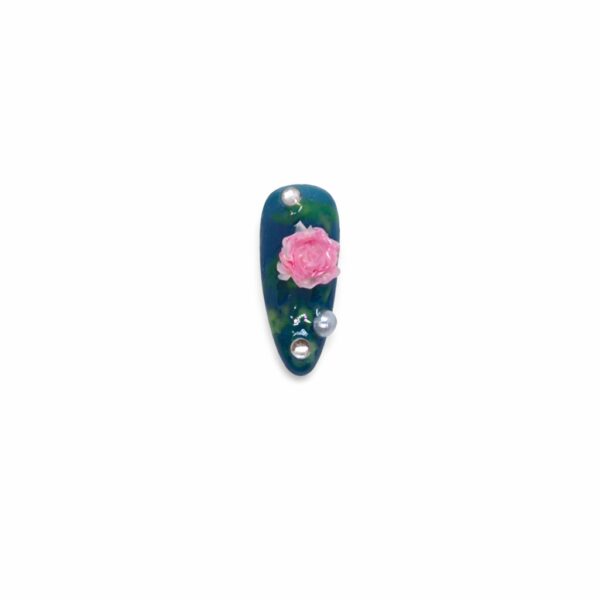 emerald-garden-pearl-handmade-premium-press-on-nail