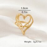 golden-heart-embrace-gold-heart-statement-ring-from-glamour-woman
