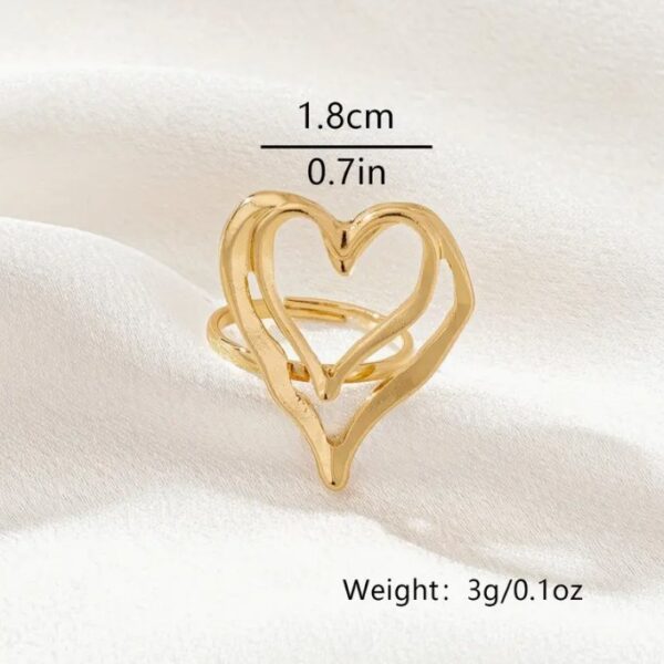 golden-heart-embrace-gold-heart-statement-ring-from-glamour-woman