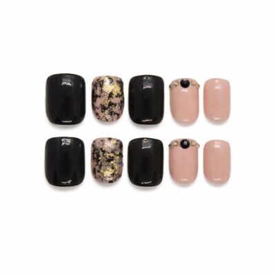 obsidian-veil-press-on-nails-from-glamour-woman