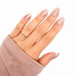 champagne-glow-press-on-nails