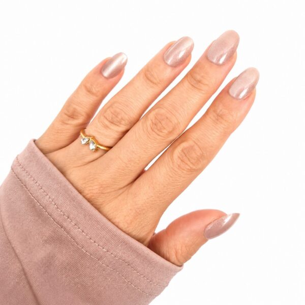 champagne-glow-press-on-nails