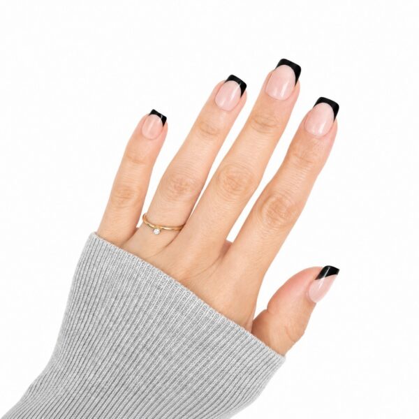 noir-posy-black-french-tip-nails