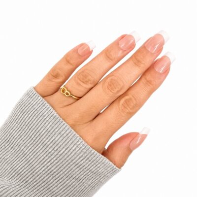 paris-affair-french-tip-nails
