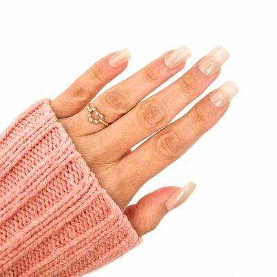 pearl-nude-press-on-nails
