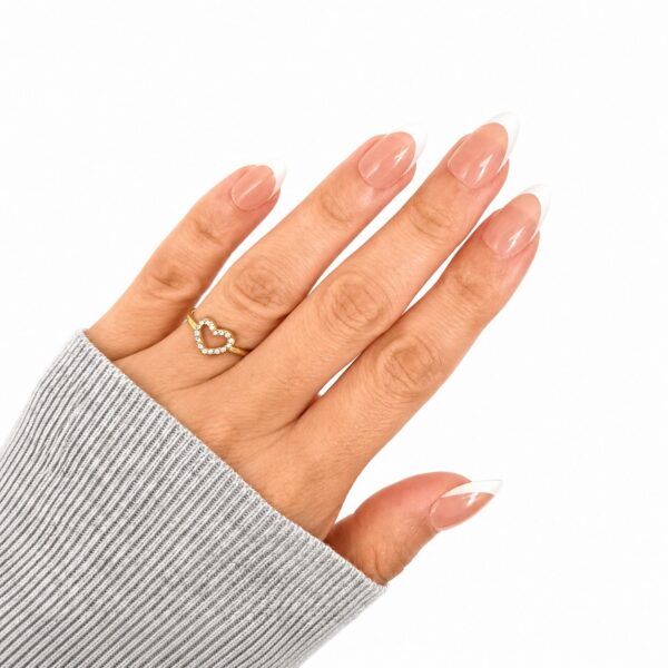 pure-allure-french-tip-nails