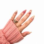 golden-blossom-floral-pink-press-on-nails
